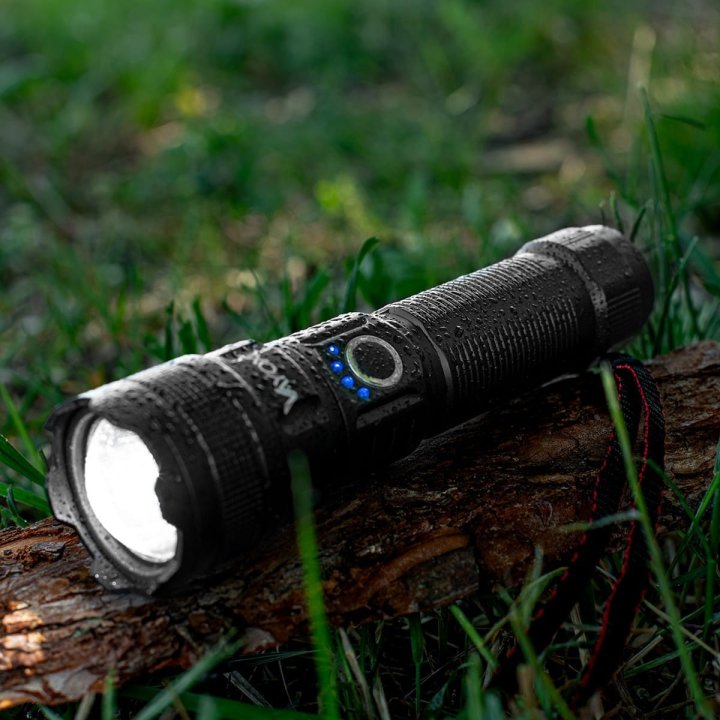 Latarka akumulatorowa taktyczna 600lm + powerbank VA0179 VAYOX