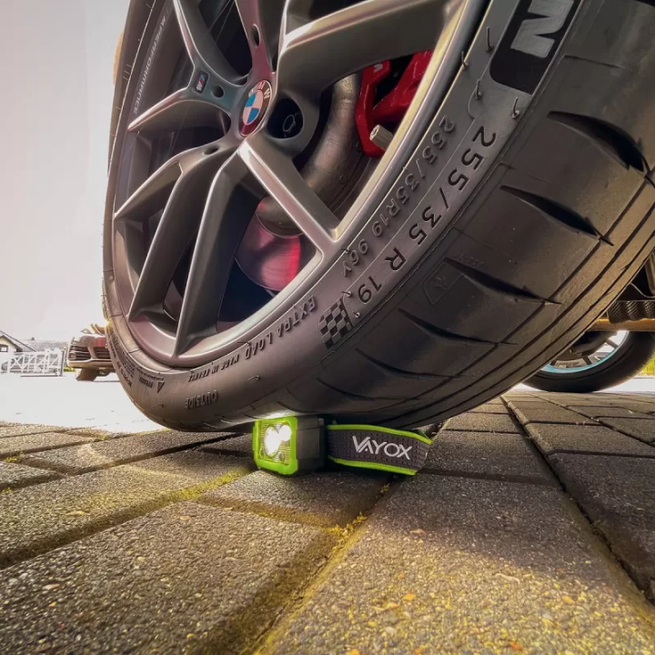 Latarka czołowa akumulatorowa CREE + SMD 750lm VA0187 Vayox