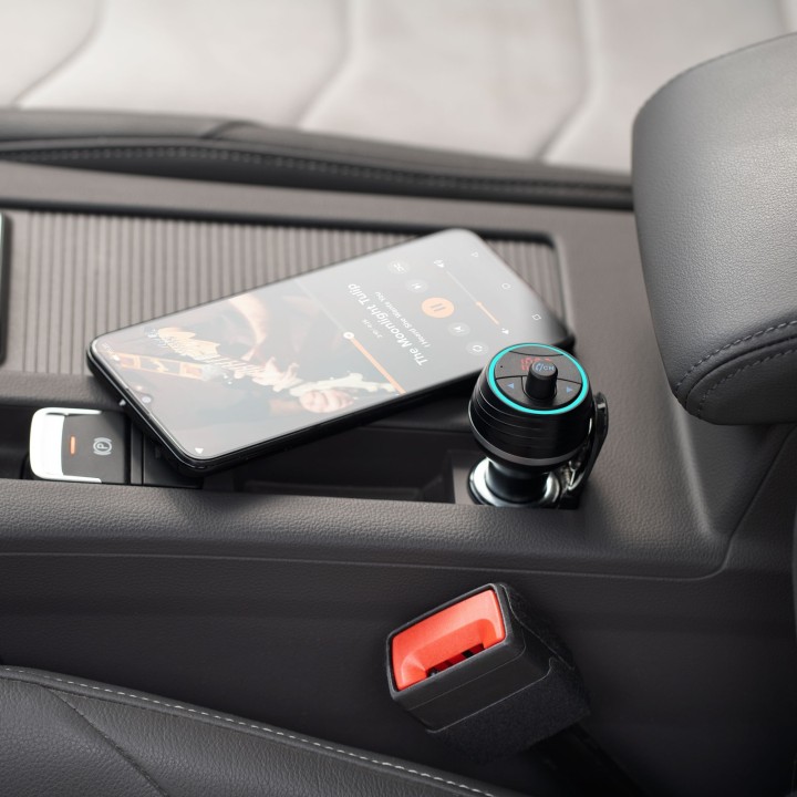 Transmiter samochodowy FM