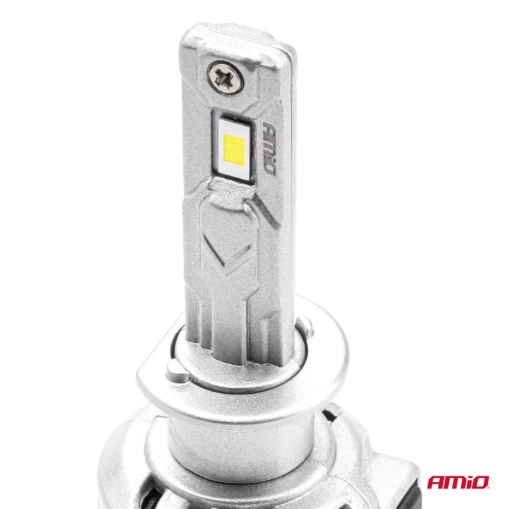 Żarówki samochodowe LED seria X2 H1 6500K Canbus AMIO-02970