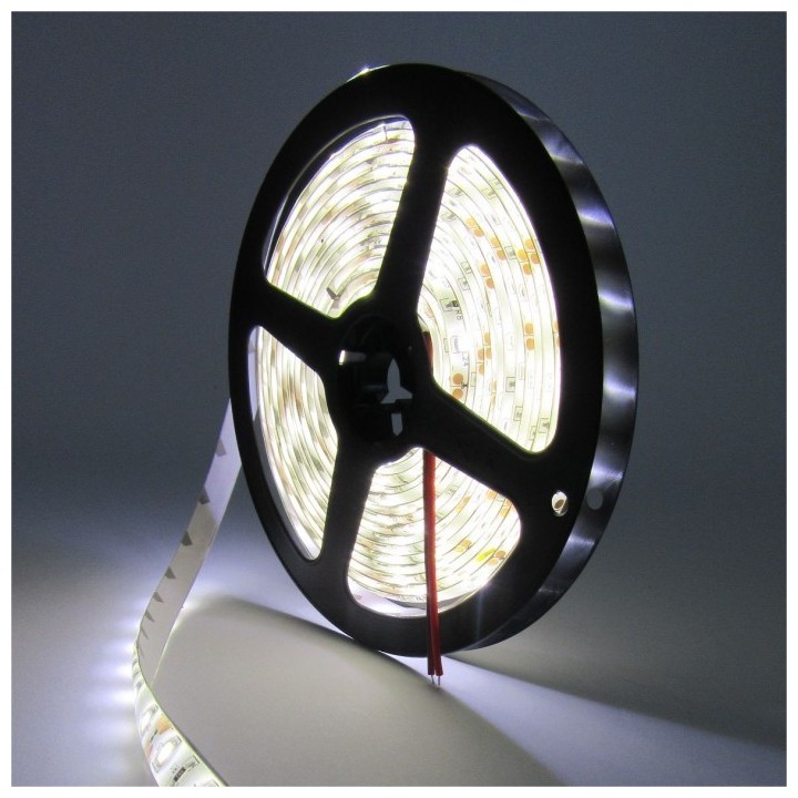 TAŚMA 300 LED NEUTRALNA ZEWNĘTRZNA (IP65) 72W /5M