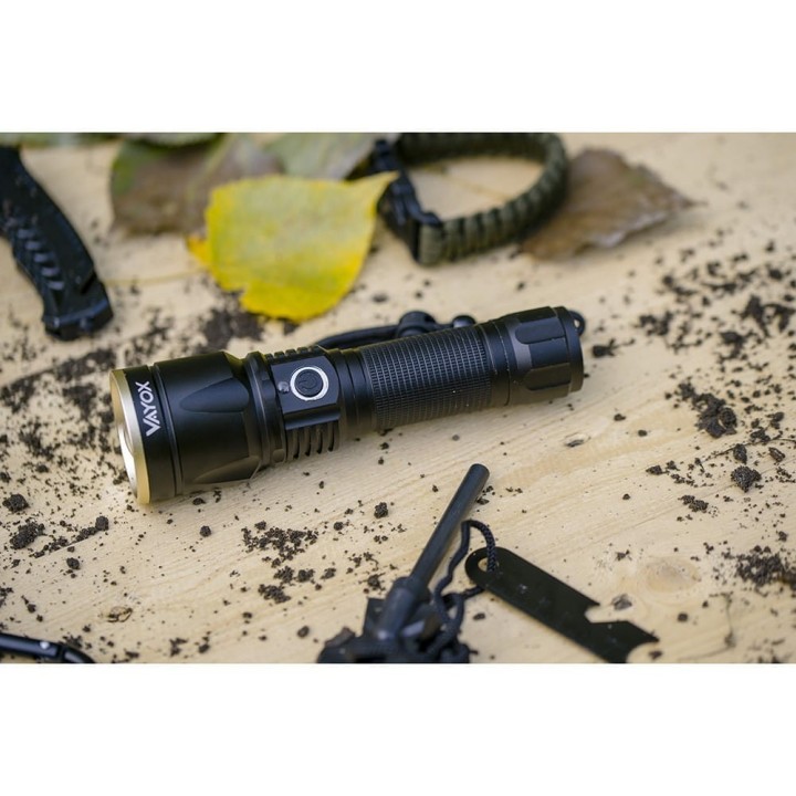 Latarka taktyczna XML2 T6 LED VA0026