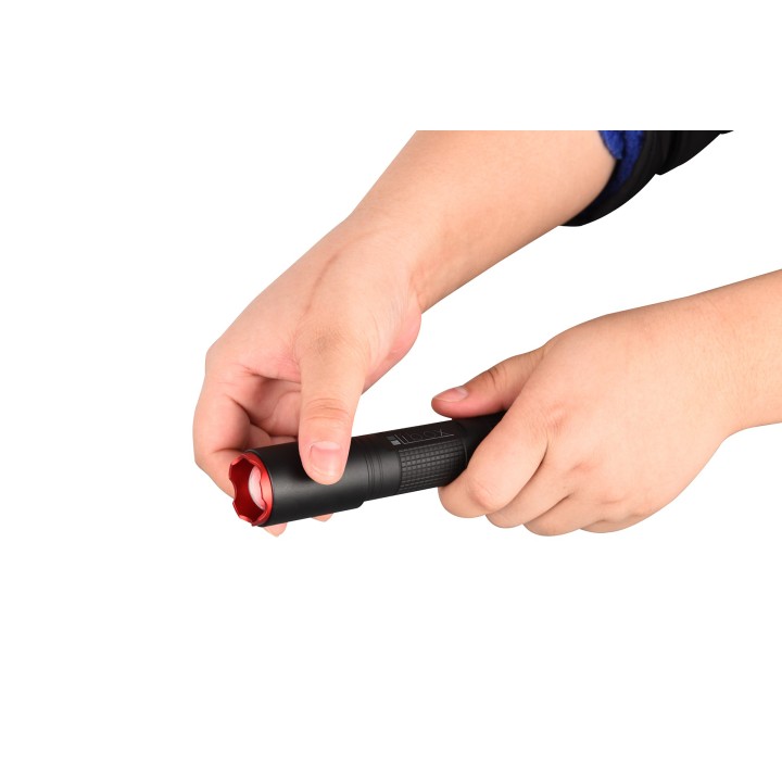 Latarka akumulatorowa LED CREE XP-E LB0108 LIBOX