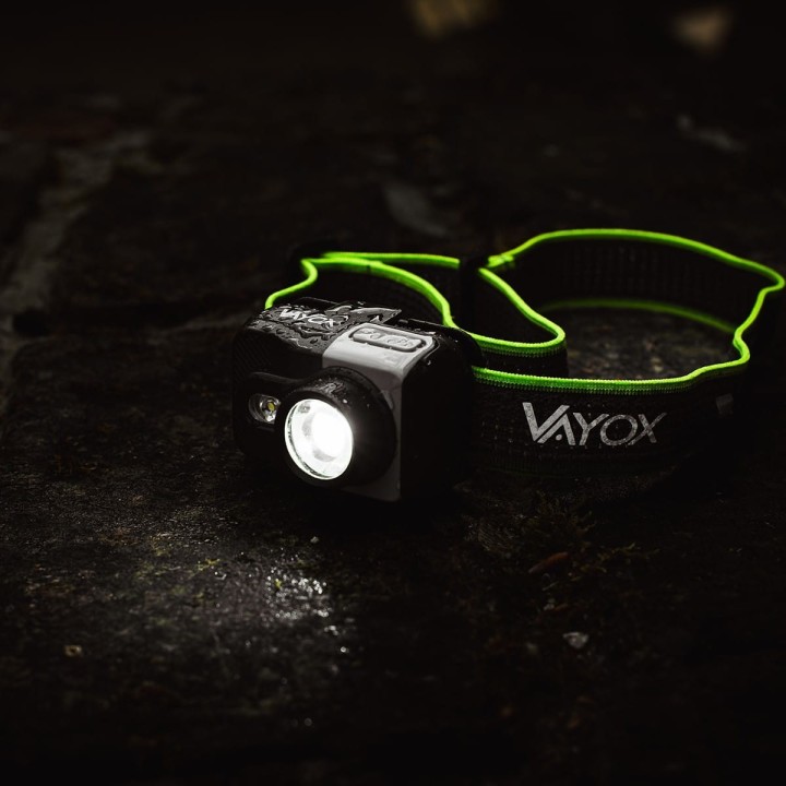 Latarka akumulatorowa czołowa 800lm CREE + SMD Pro Series VA0196 VAYOX