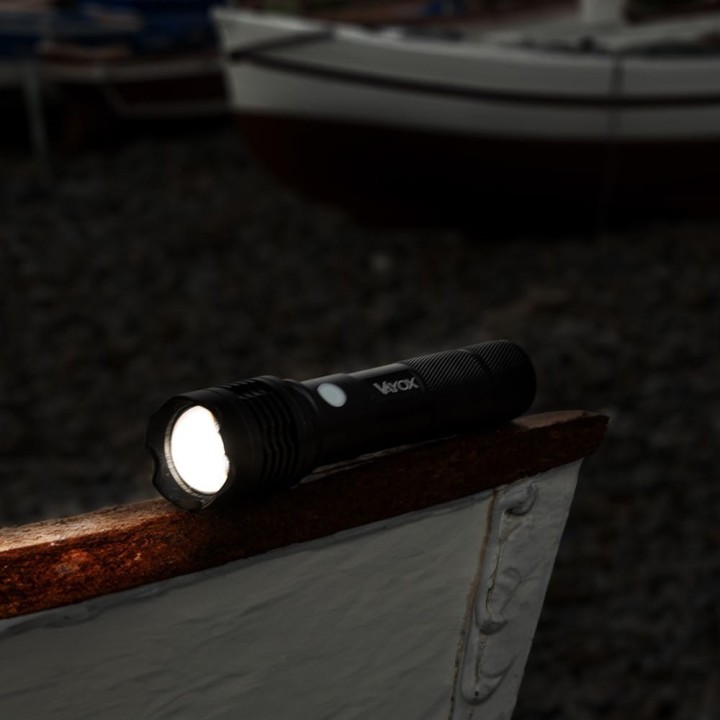 Latarka akumulatorowa taktyczna 800lm VA0116 Vayox