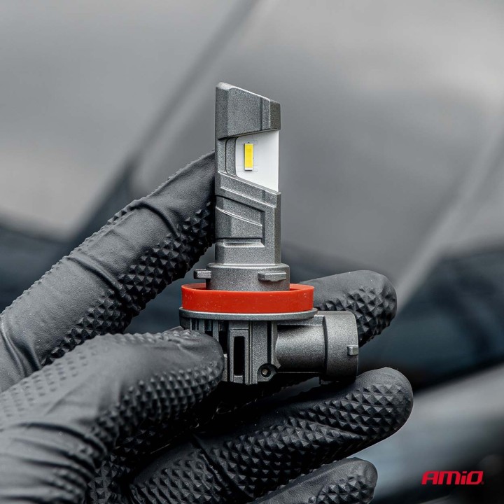 Żarówki samochodowe LEDr z homologacją drogową R37 E-MARK H11 PnP FAN 18W AMIO-05120
