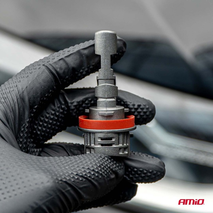 Żarówki samochodowe LEDr z homologacją drogową R37 E-MARK H11 PnP FAN 18W AMIO-05120