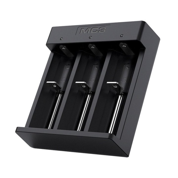 ładowarka do akumulatorów cylindrycznych Li-ion 18650 Xtar MC3