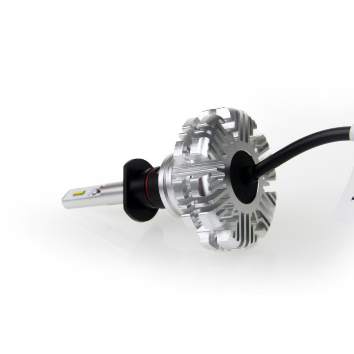 Żarówki samochodowe LED SX Series AMiO H1