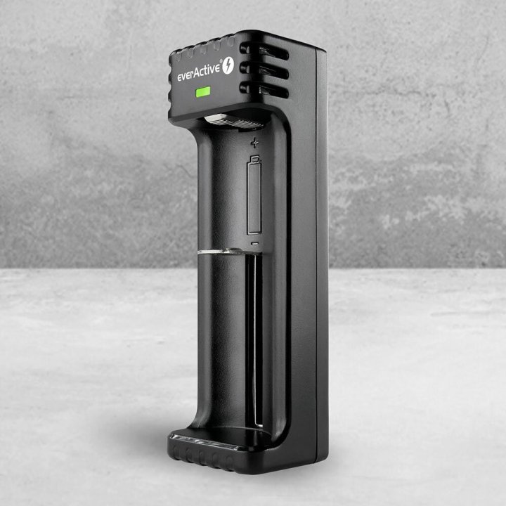 Ładowarka do akumulatorków cylindrycznych Li-ion everActive LC-100