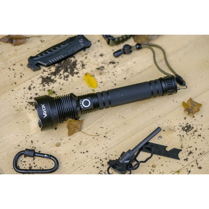 Latarka akumulatorowa XHP70 LED aluminium VA0021 VAYOX