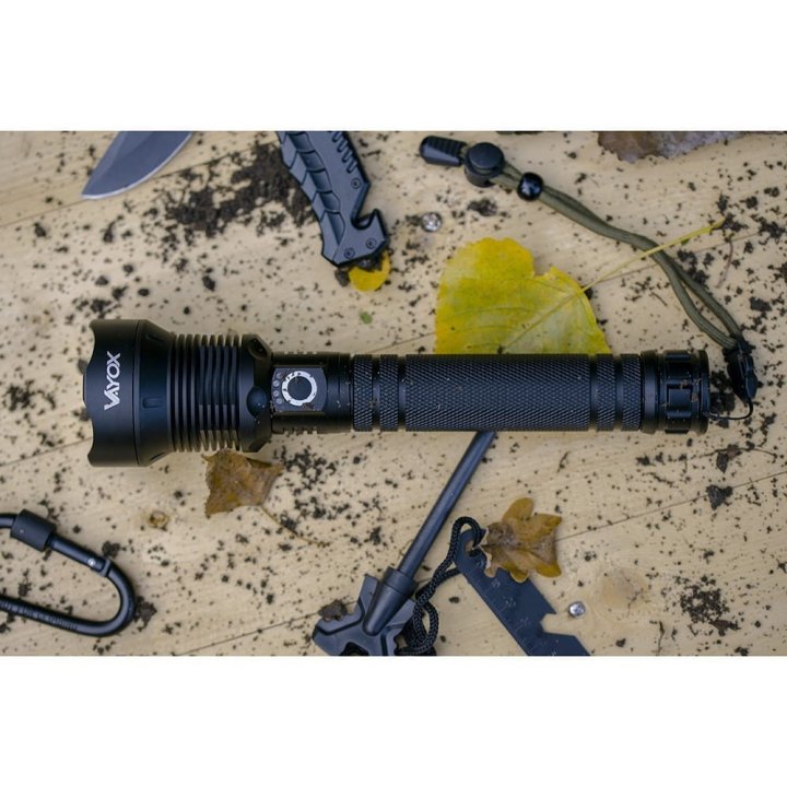Latarka akumulatorowa XHP70 LED aluminium VA0021 VAYOX